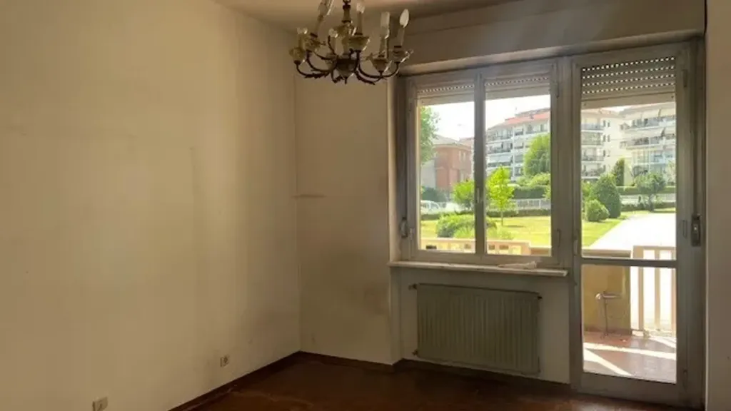 Toad - Spacious Apartment with Balconies in Cuneo