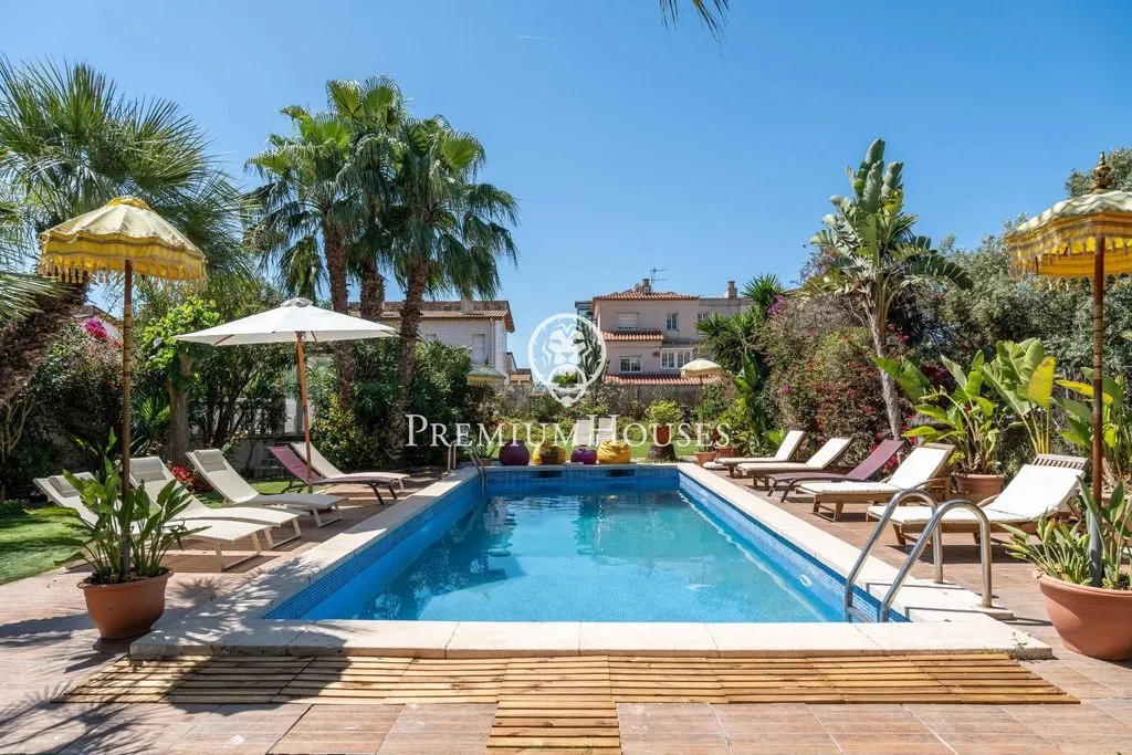 Bassein - Luxury House with Pool in Sitges