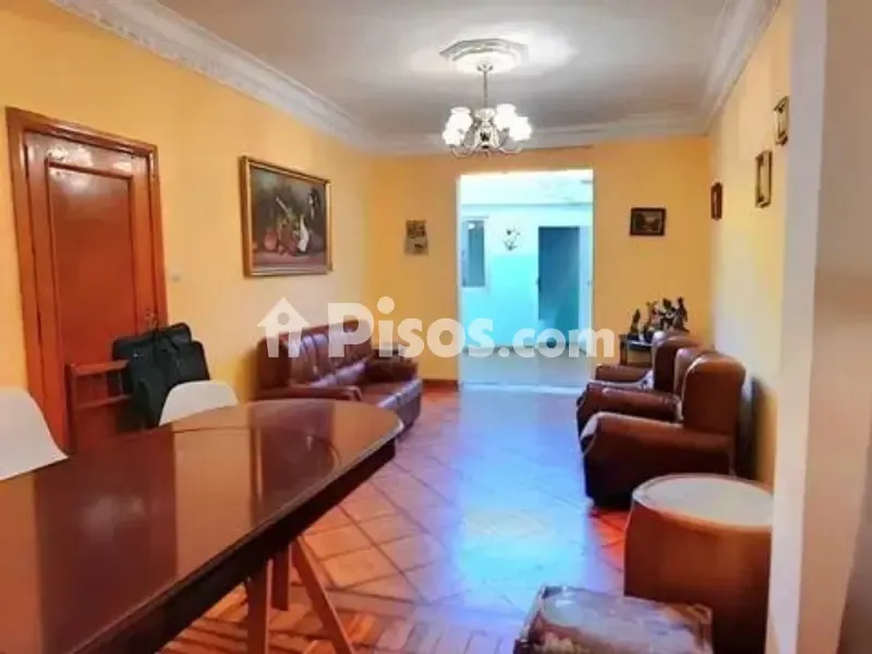 4 magamistoaga maja asukohas ES