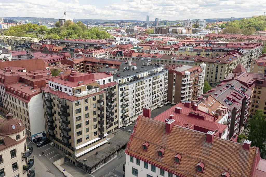 Õhuvaade - Apartment with Balcony in Linné, Gothenburg