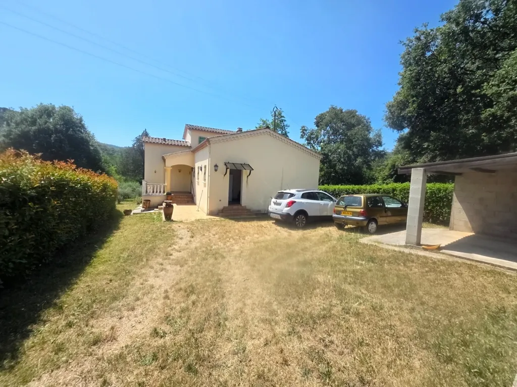 Välivaade - Charming Villa with Terrace in Cendras