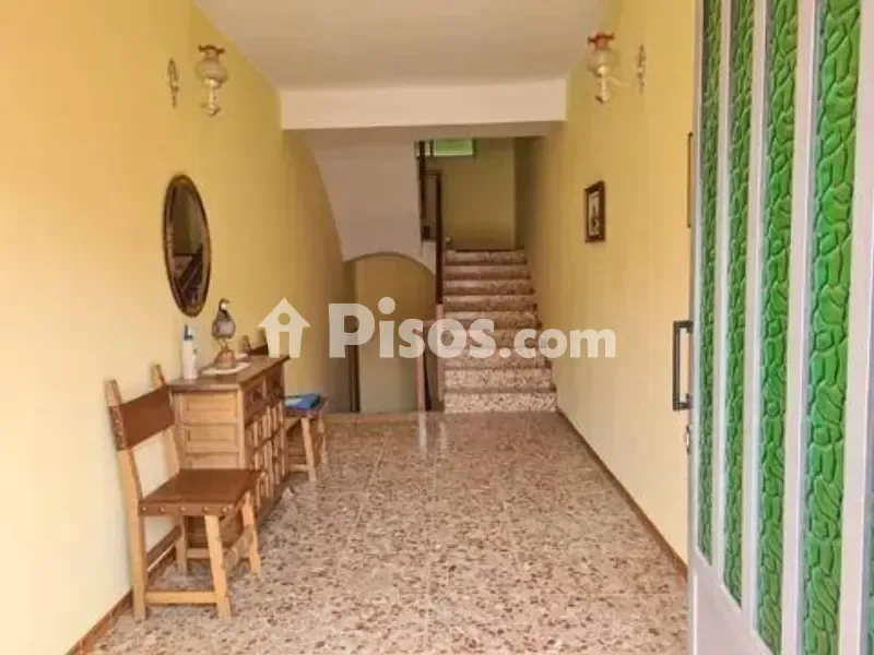 Esik - Rustic House with Large Yard in Cella