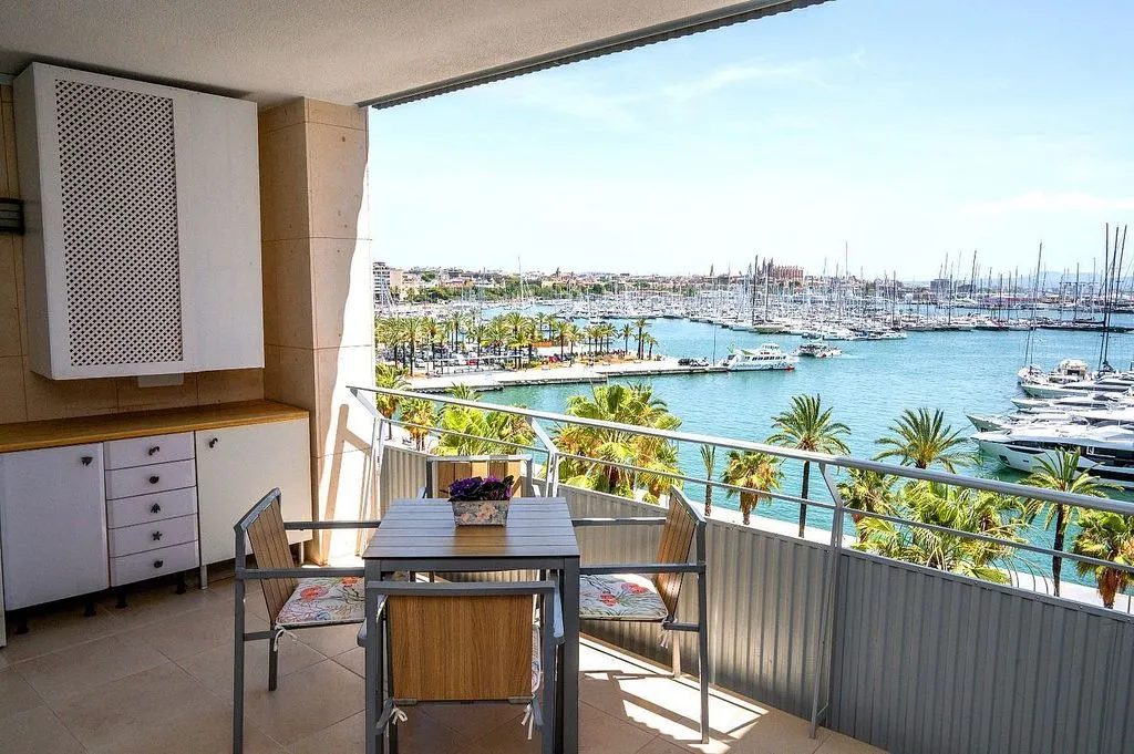 Terrasse - Apartment with Bay View in Palma de Mallorca