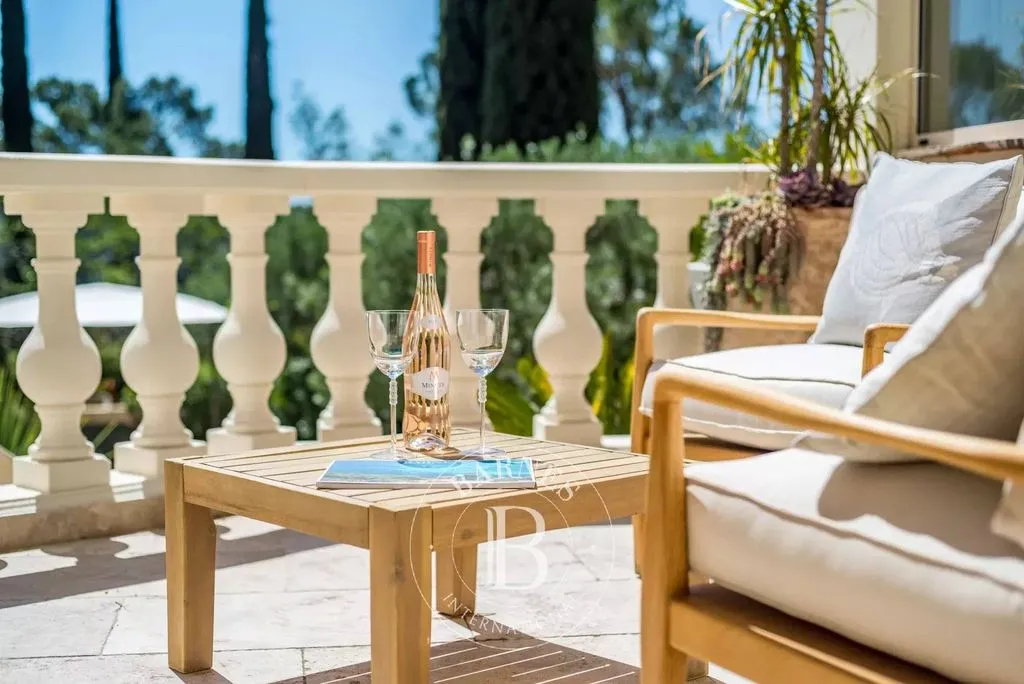 Terrass - Luxury Villa with Sea View in Mougins