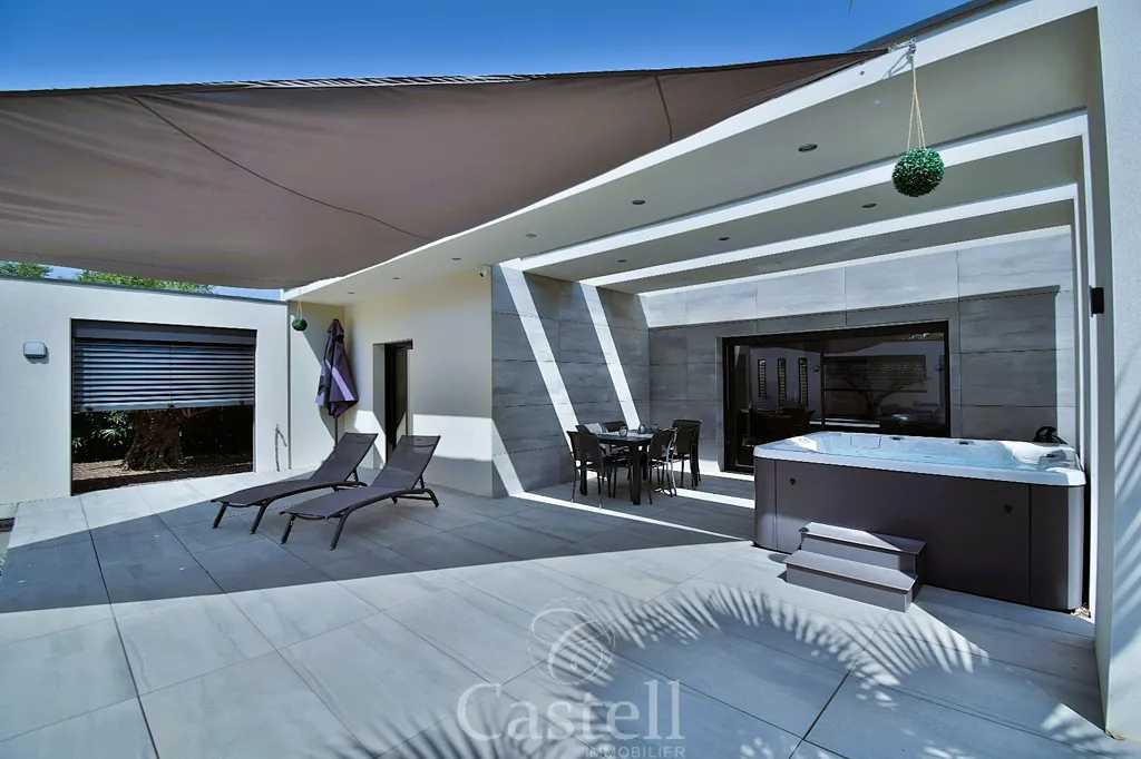 Terrasse - Villa Contemporaine avec Piscine au Grau d'Agde