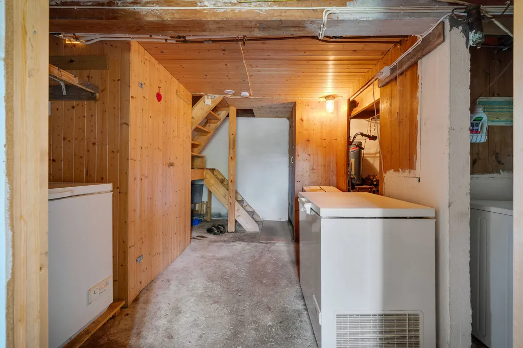 Buanderie - Maison 4 pièces à Rubbestadneset