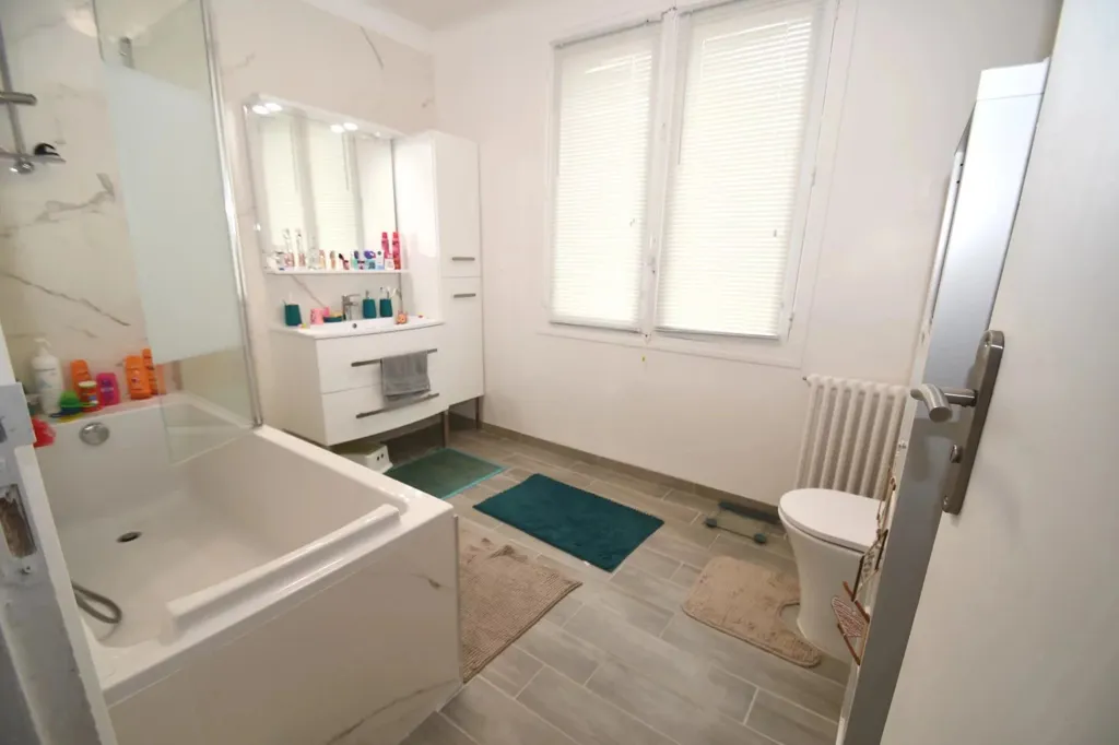 Vannitoad - Charming House with Garden in Popular Area