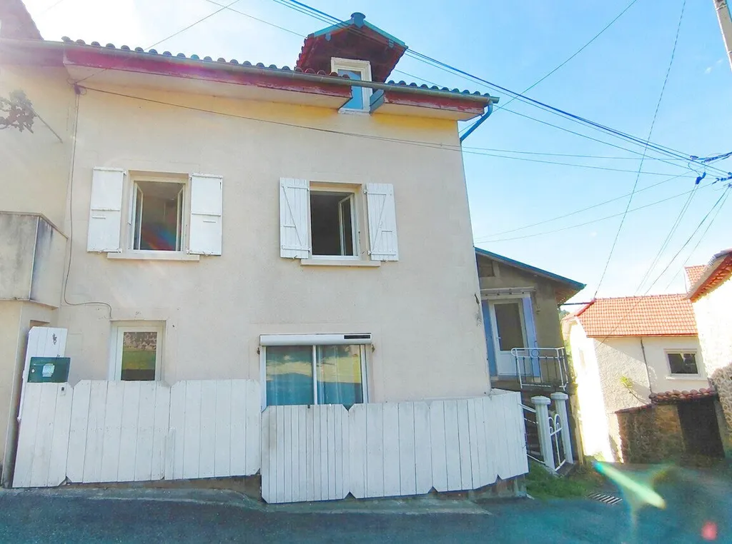 Extérieur - Maison avec Terrasse et Jardin à Decazeville