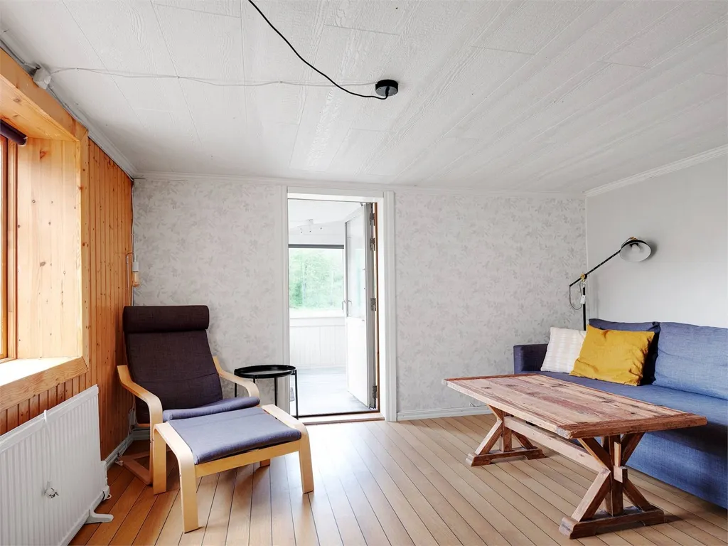 Séjour - Charming Cottage with Garden in Brattön