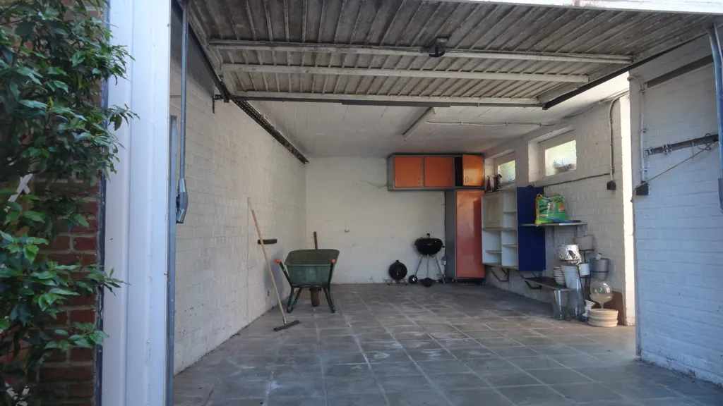 garage