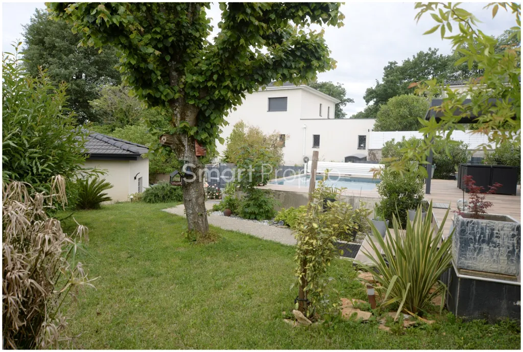 Jardin - Villa Contemporaine avec Piscine près de Montélimar