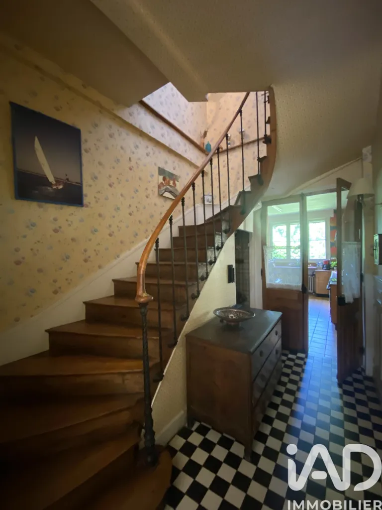 Toad - Charming Maison de Maître in Noyon