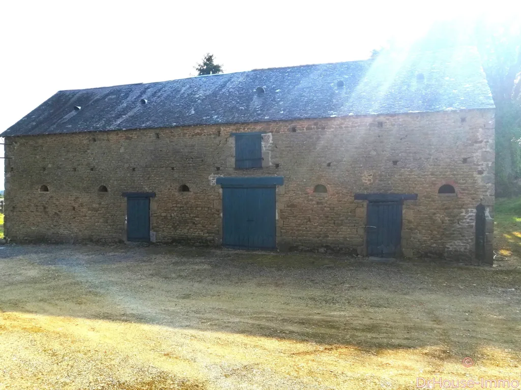 Exterior - Rustic Farmhouse with Dependances near GORRON