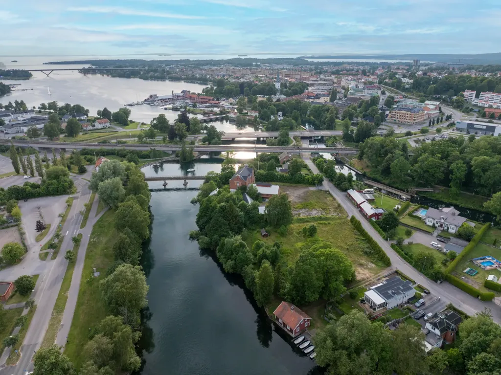 Vista aerea - Modern Terraced House with Water Views in Motala