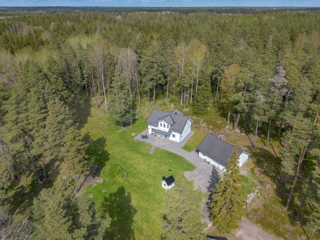 6-toaline maja asukohas Uppsala kommun