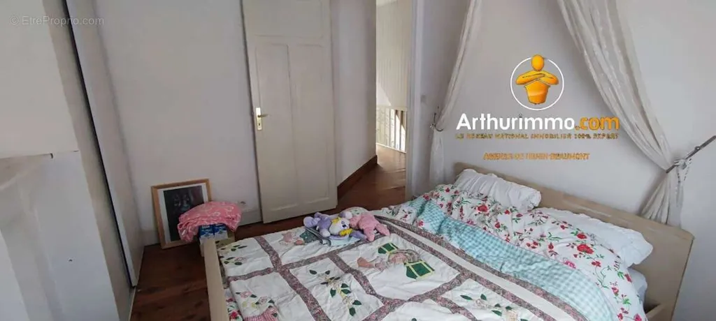 Chambres - Maison 6 pièces à Henin-Beaumont