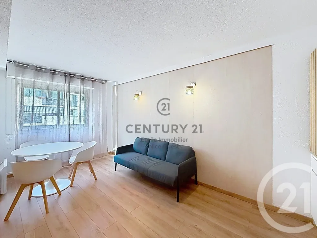 Elutuba - Renovated 2-Bed Apartment near EDHEC in Nice