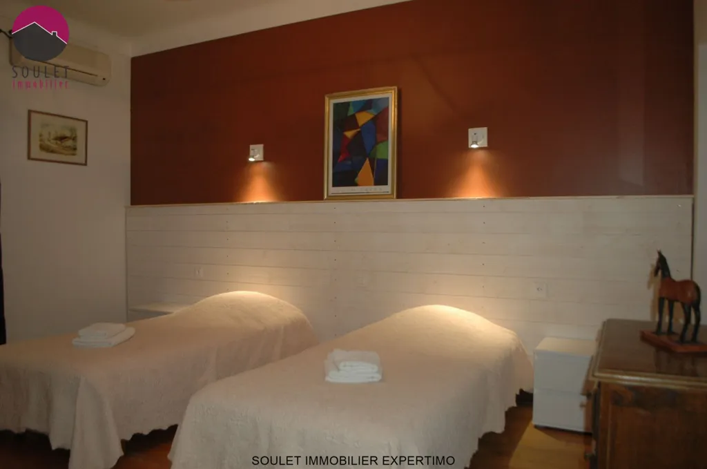 Chambres - Grande Maison en Pierre avec Logement Séparé à Bédoin