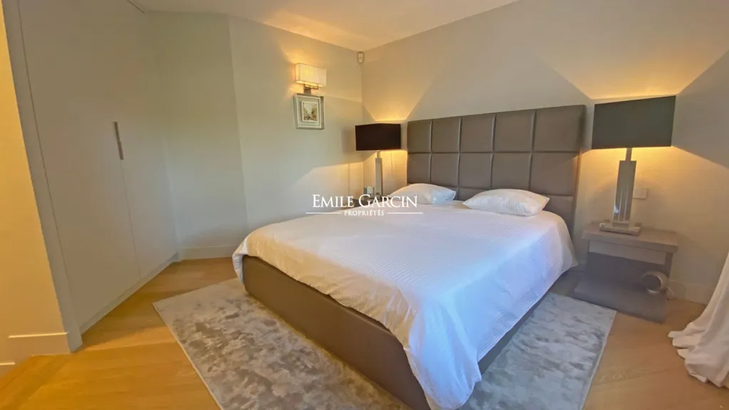 Chambres - Propriété de Luxe avec Vue sur Mougins