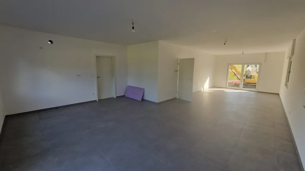 Séjour - Maison neuve avec cinq chambres à Bertogne