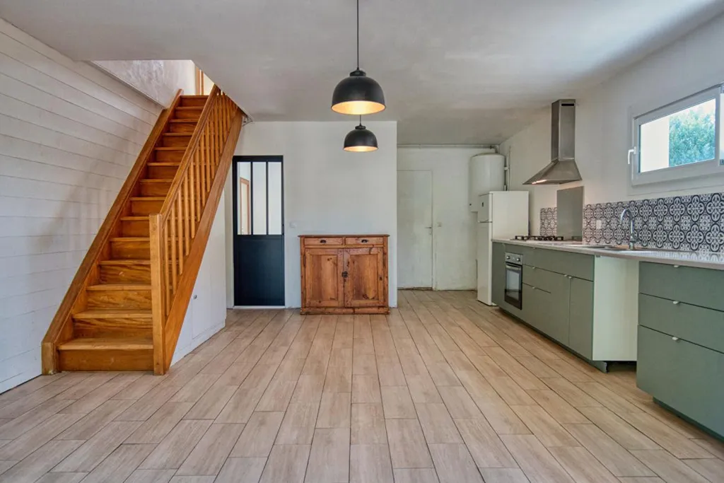 Cuisine - Maison Entièrement Rénovée avec Jardin à Château-Thébaud