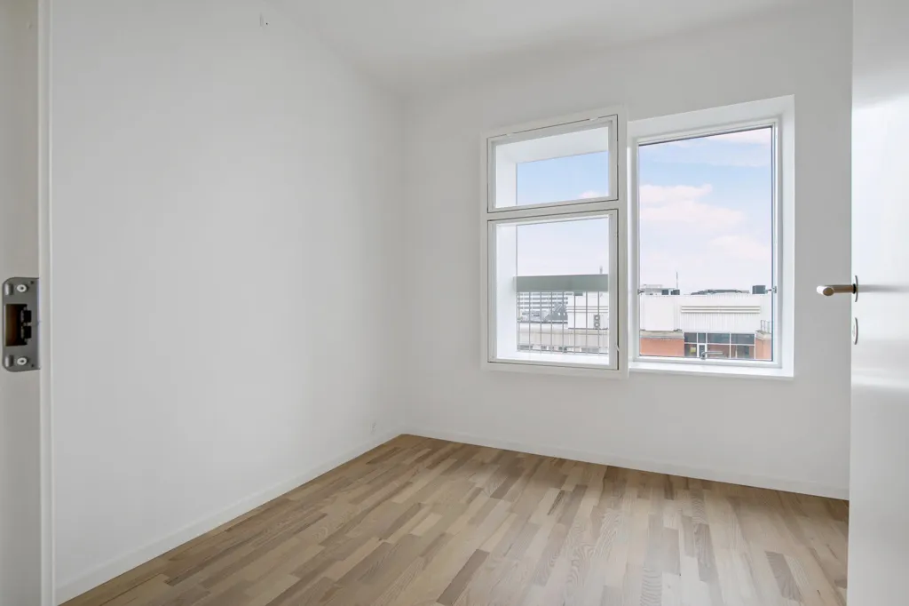 Pièces - 3-Bedroom Flat with Terraces in Valby