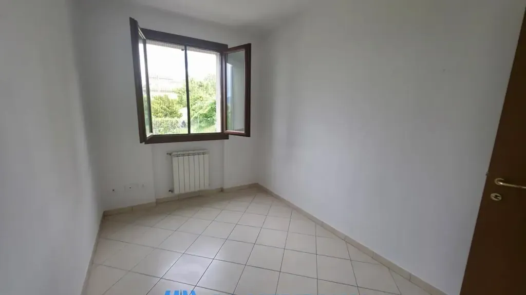 Appartement 4 pièces à IT