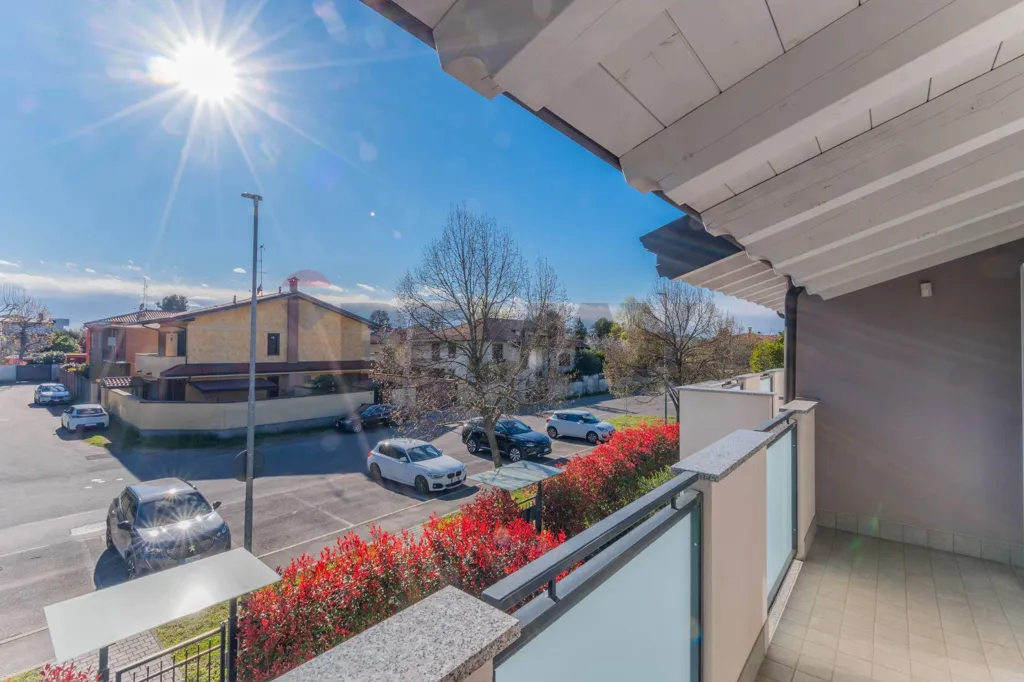Balcon - Modern Villa with Terrace in Parabiago