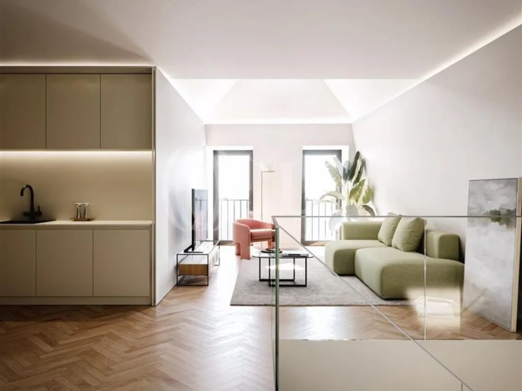 Luxury Duplex Flat with Balconies in Lisbon