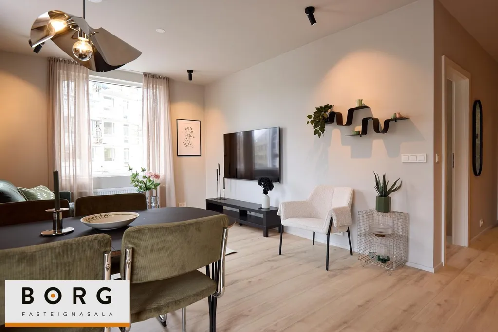 Comedor - New 2-Bedroom Apartment with Elevator in Hafnarfjörður