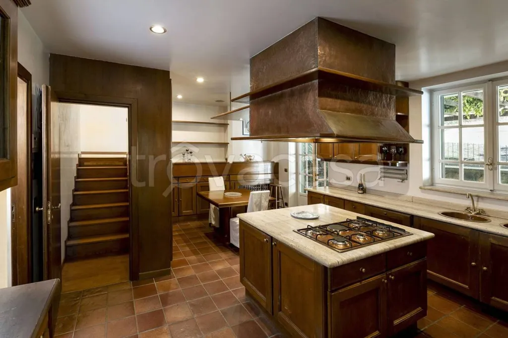 Cuisine - Villa with Pool in Moncalieri