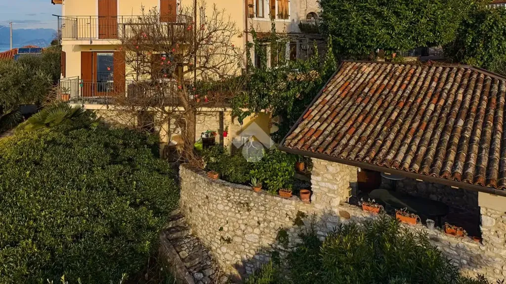 Vue aérienne - Luxury Villa with Lake View in Brenzone