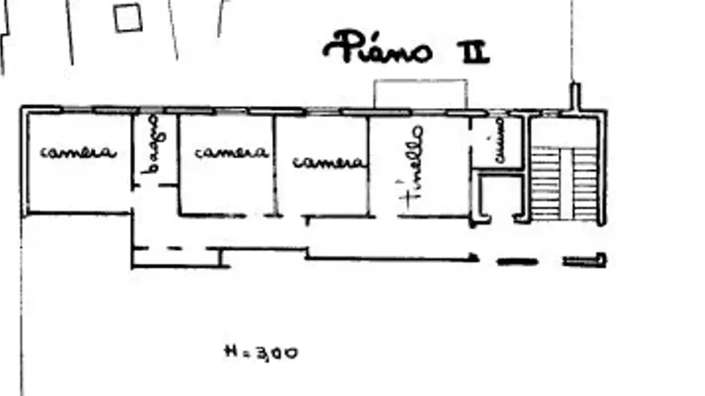 Plan - Spacious Apartment with Balconies in Carpi