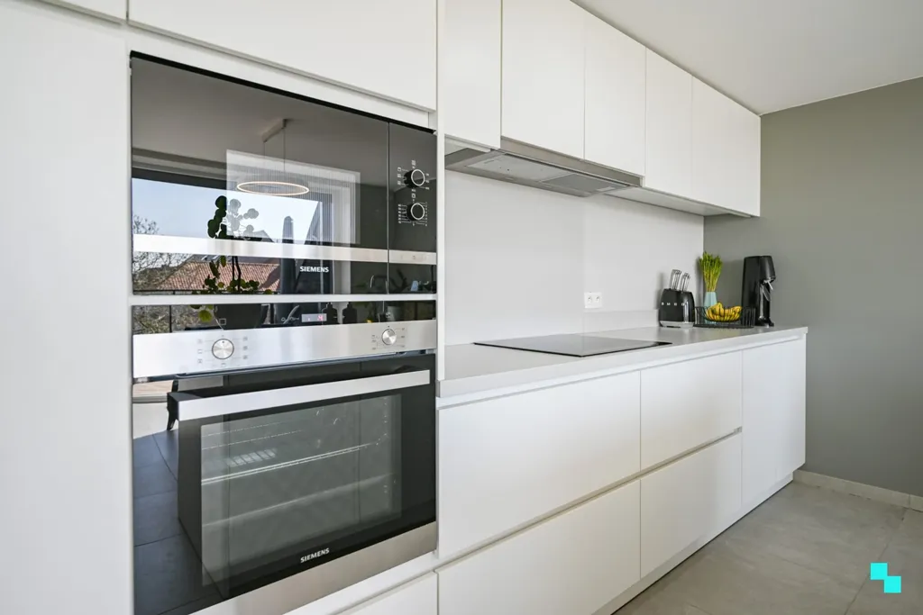Cuisine - Appartement Énergétique avec Terrasse à Sint-Eloois-Winkel