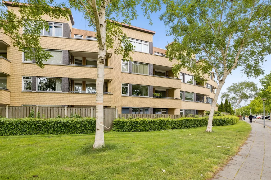 Välivaade - Modern Flat with Balcony in Almere