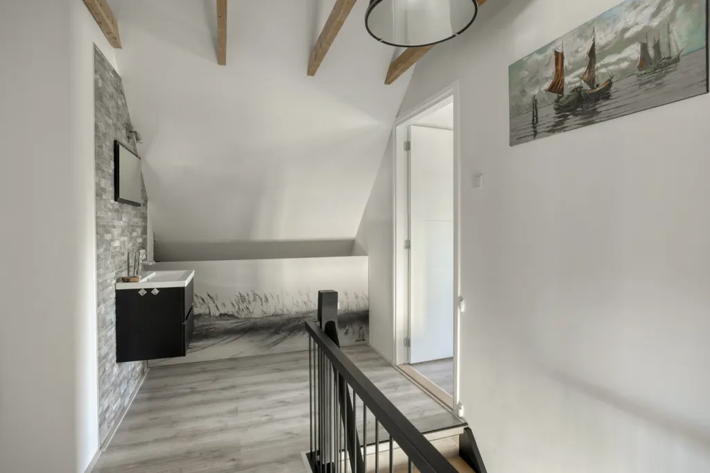 Entrée - Modernised House with Canal View in Bergentheim