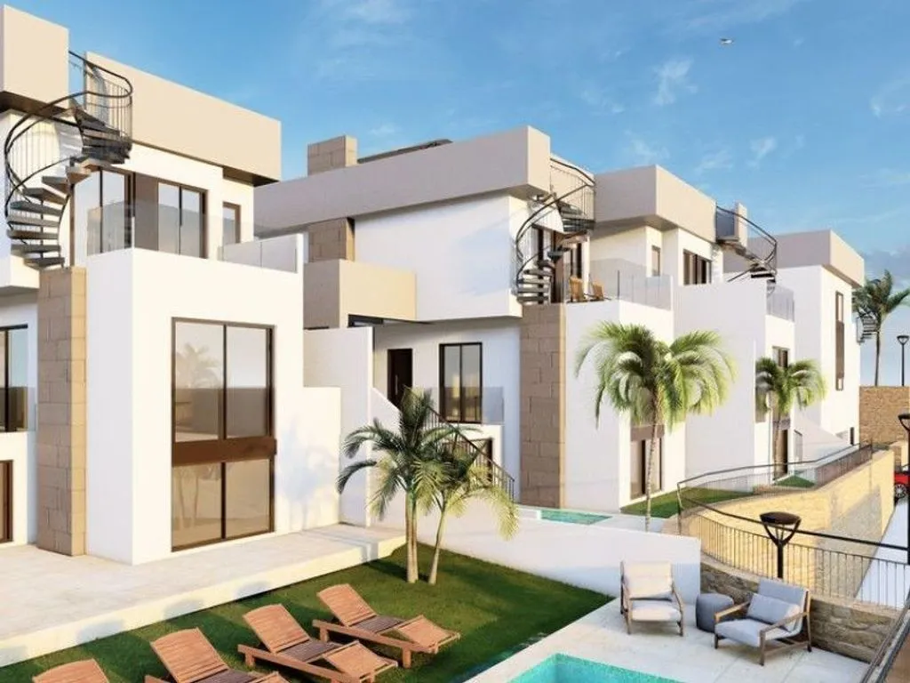Piscine - 3-Bedroom Villa with Pool in Algorfa