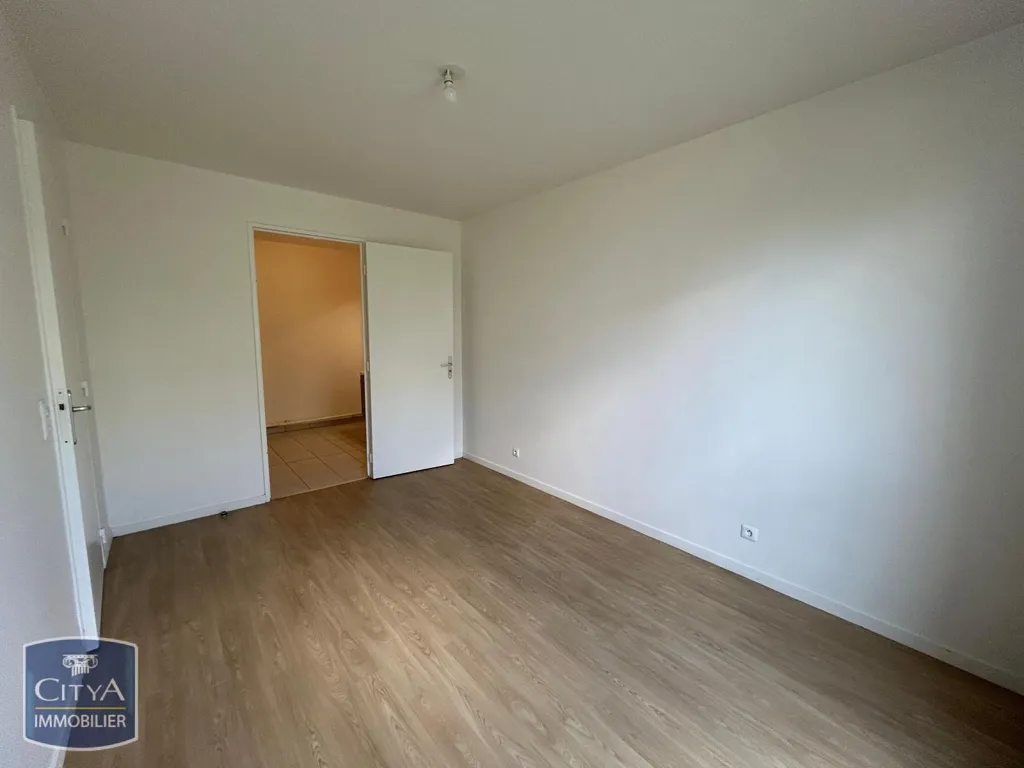 Pièces - Appartement T2 avec Ascenseur à Bondoufle