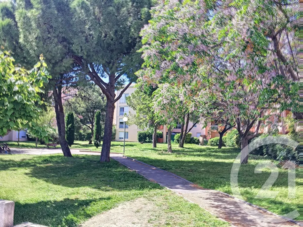 Giardino - T2 Apartment with Terrace in Montpellier