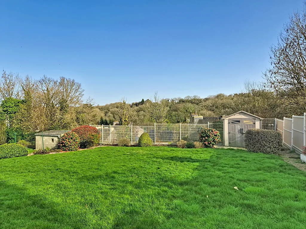 Jardin - Maison de 5 Pièces avec Jardin à Callac