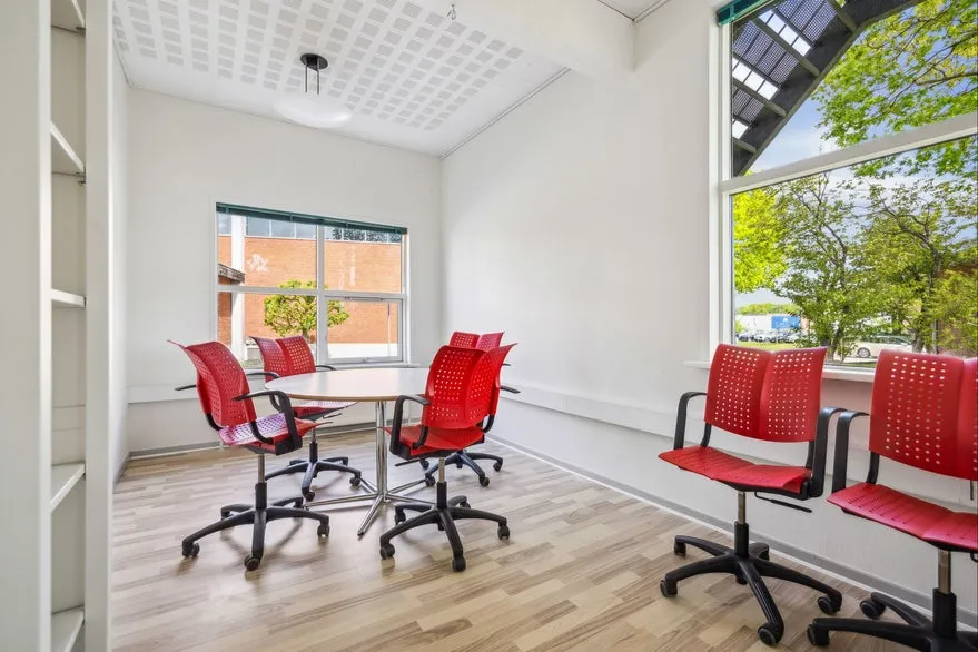 Office - Office Domicile with Parking in Hjørring