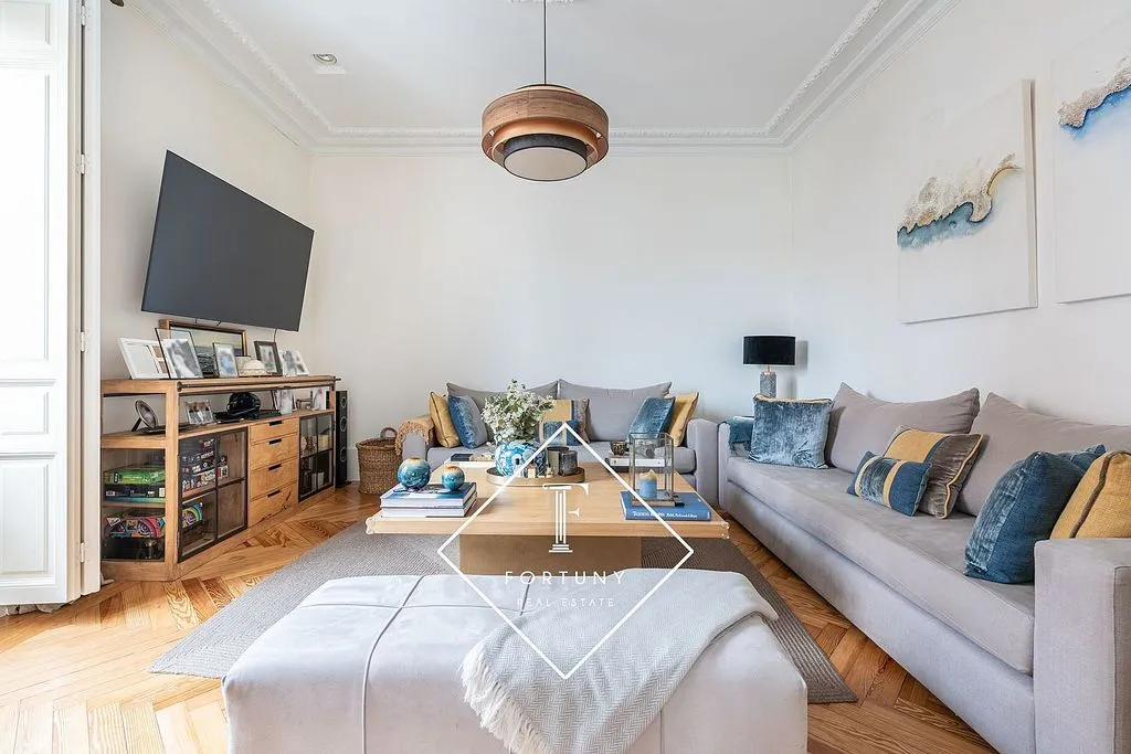 Elutuba - Apartment with Balcony in Argüelles
