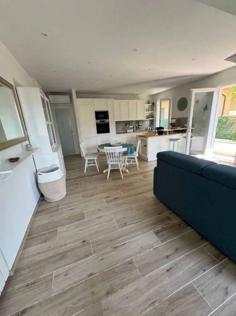 Cuisine - Rustic Villa with Garden in Forte dei Marmi
