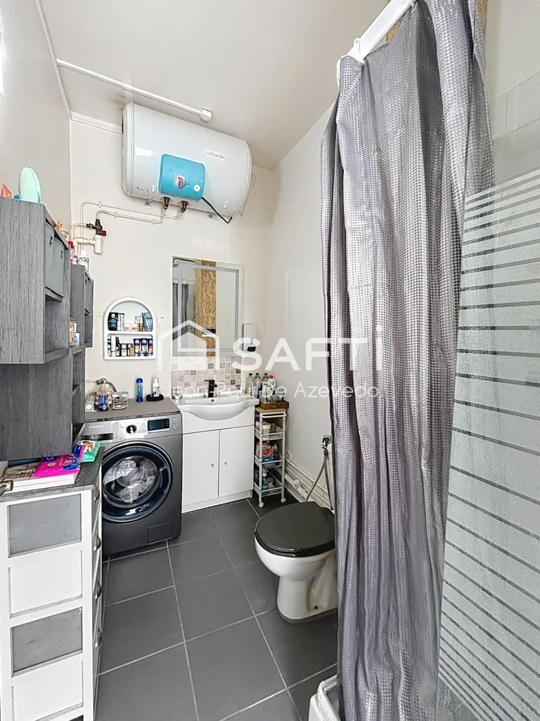 Vannitoad - Bright 1-Bedroom Apartment in Melun