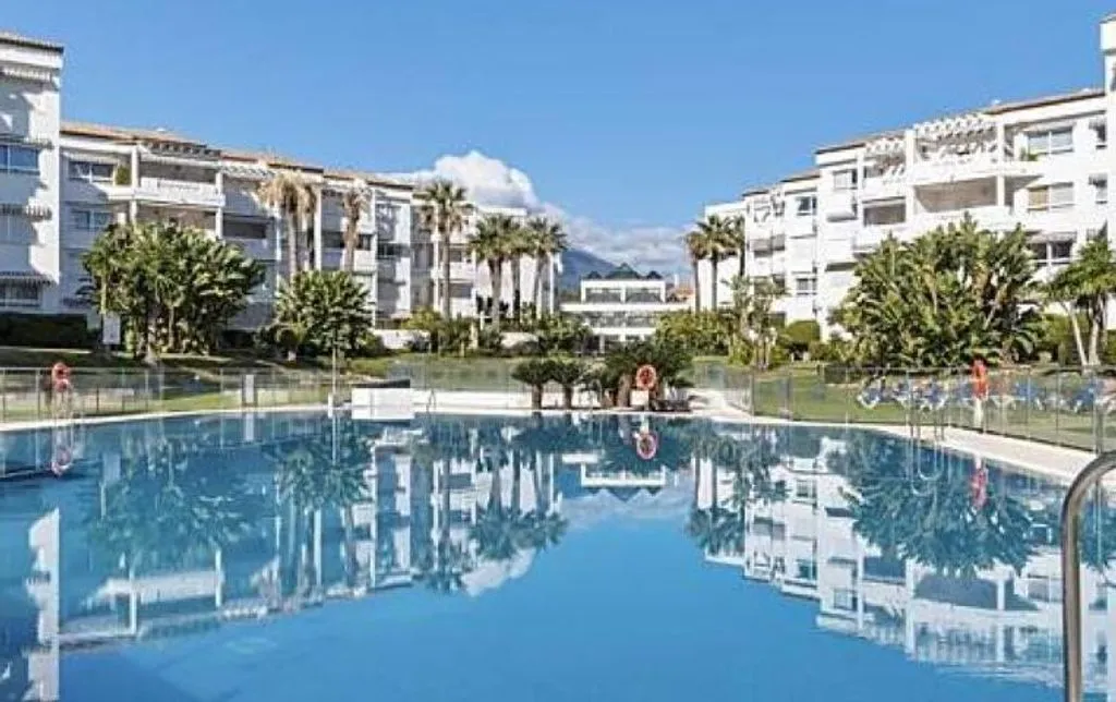 Bassein - Luxury Apartment with Pool in Puerto Banús