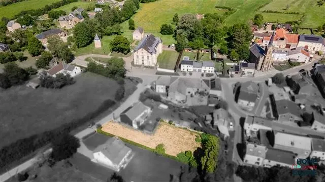 Vue aérienne - Terrain à Bâtir avec Ruisseau à Saint-Rémy