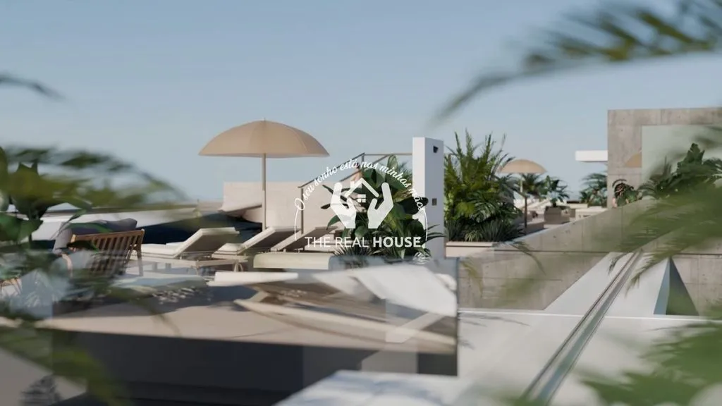 Terrace - Luxury Flat with Private Parking in Funchal