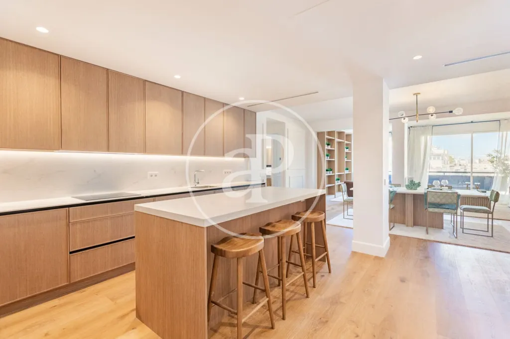 3 magamistoaga korter asukohas Madrid
