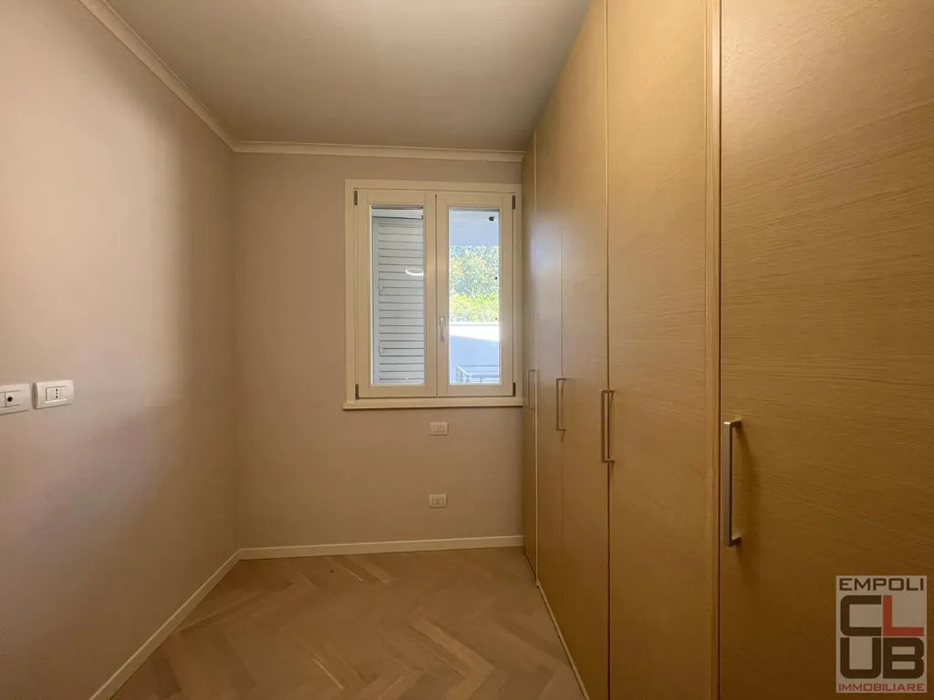 Toad - Privately Leased Apartment with Terrace in Empoli
