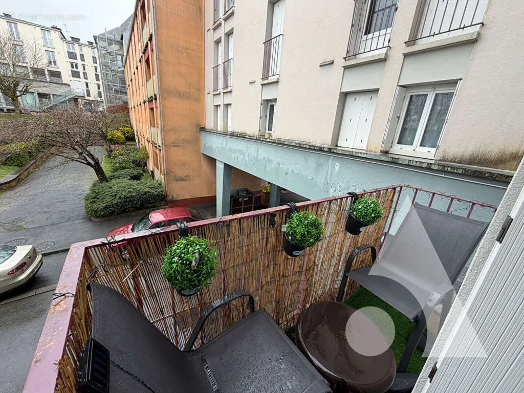 Balcon - Appartement T3 avec Balcon Centre-ville de Guéret